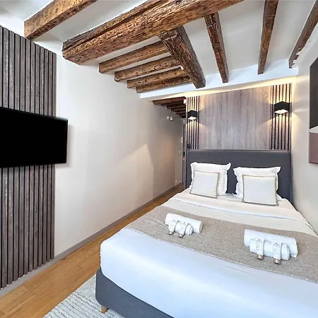 Apartment Charming With Elevator Access Near Luxembourg Gardens *